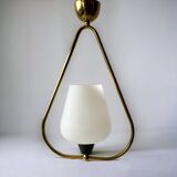 Suspension moderniste en verre sablé blanc et laiton