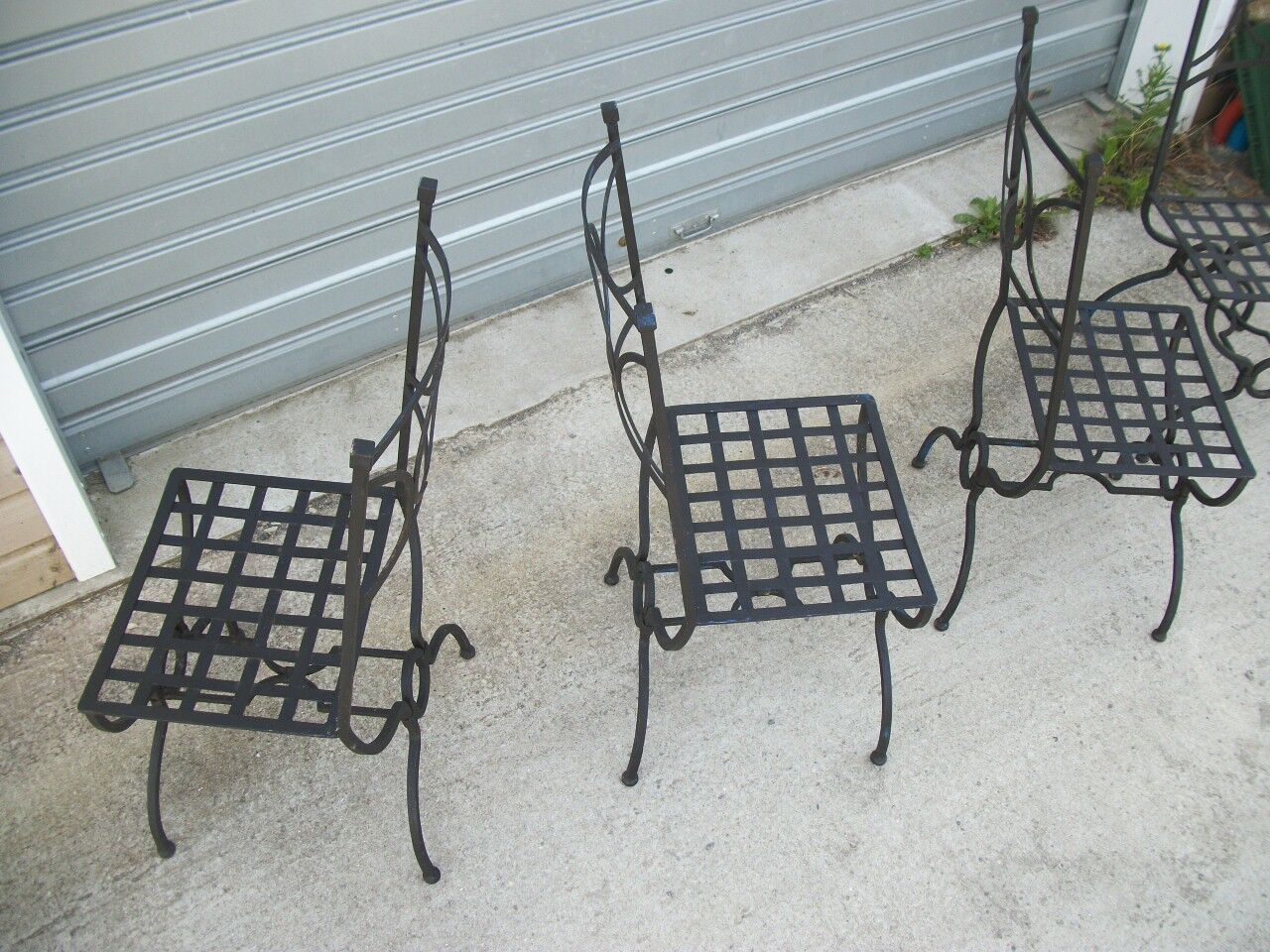 Set of 4 solid wrought iron chairs