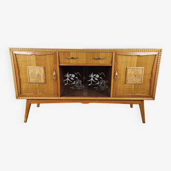 Sideboard in maple with glass sliding doors and worked edges