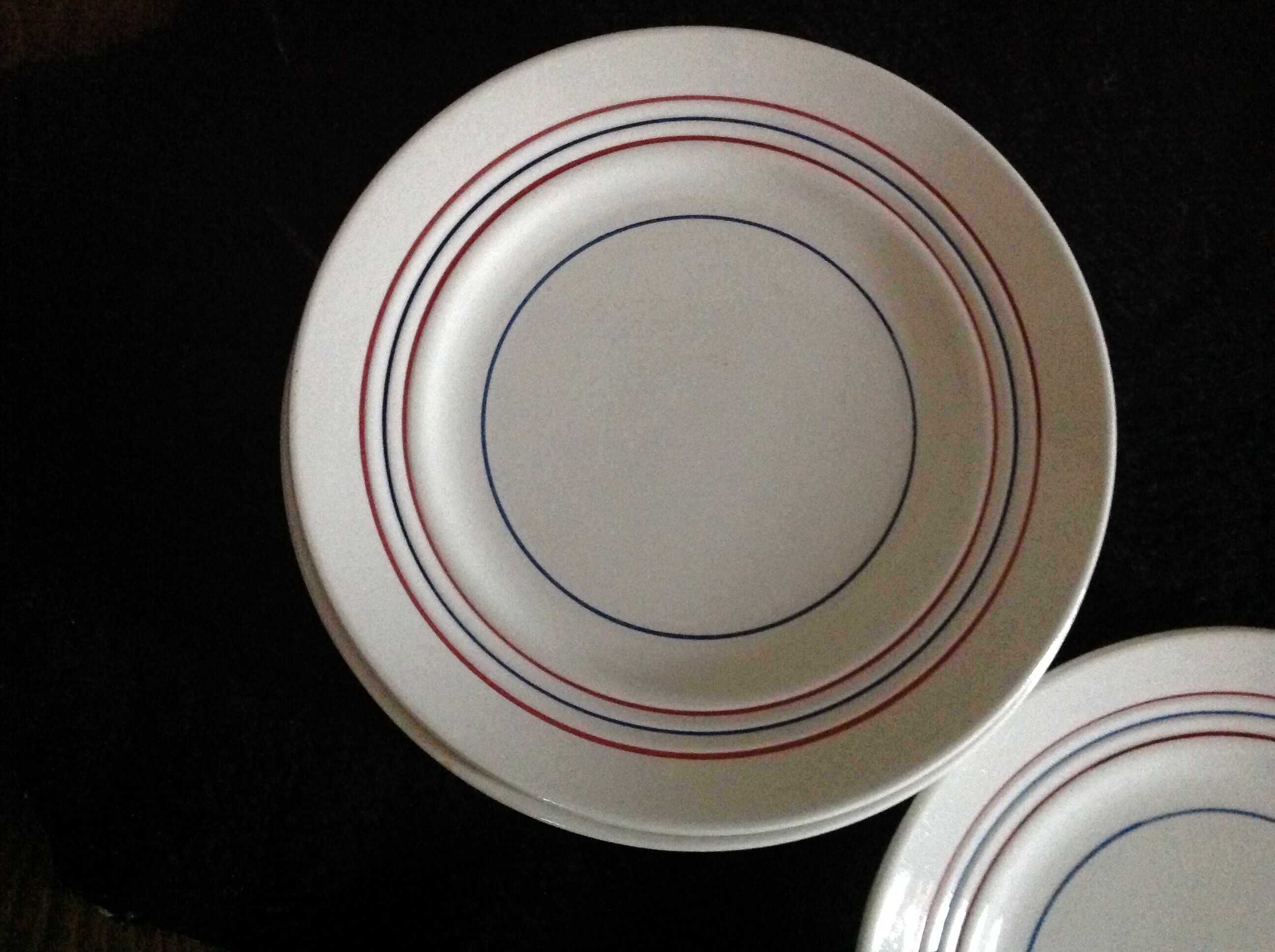 Série de 7 assiettes à dessert vintage