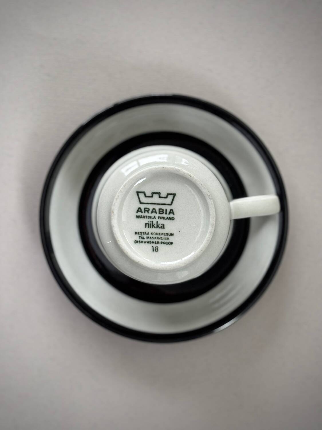 6 tasses à café et sucrier Riikka par Arabia Finland