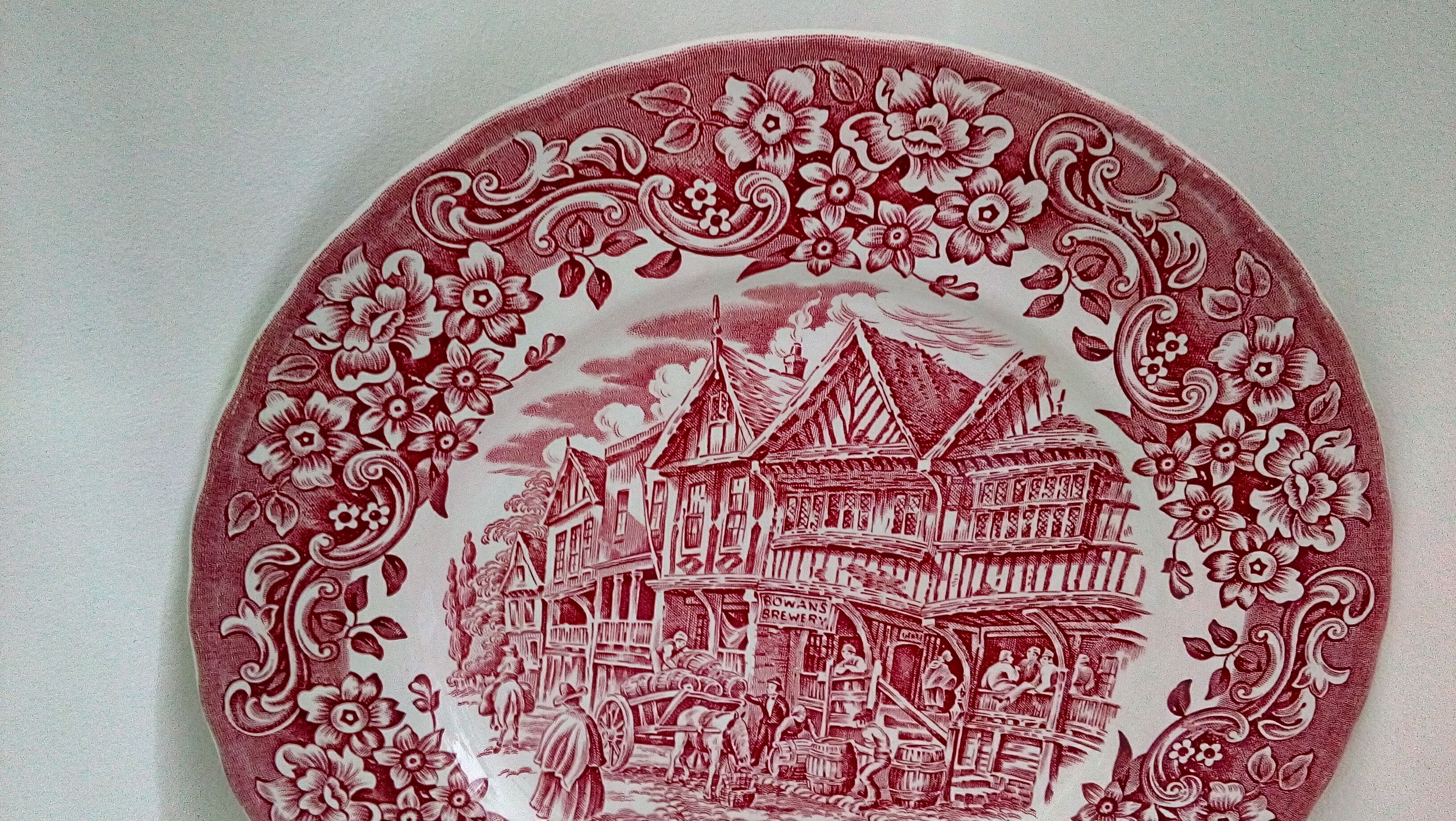Duo of English plates