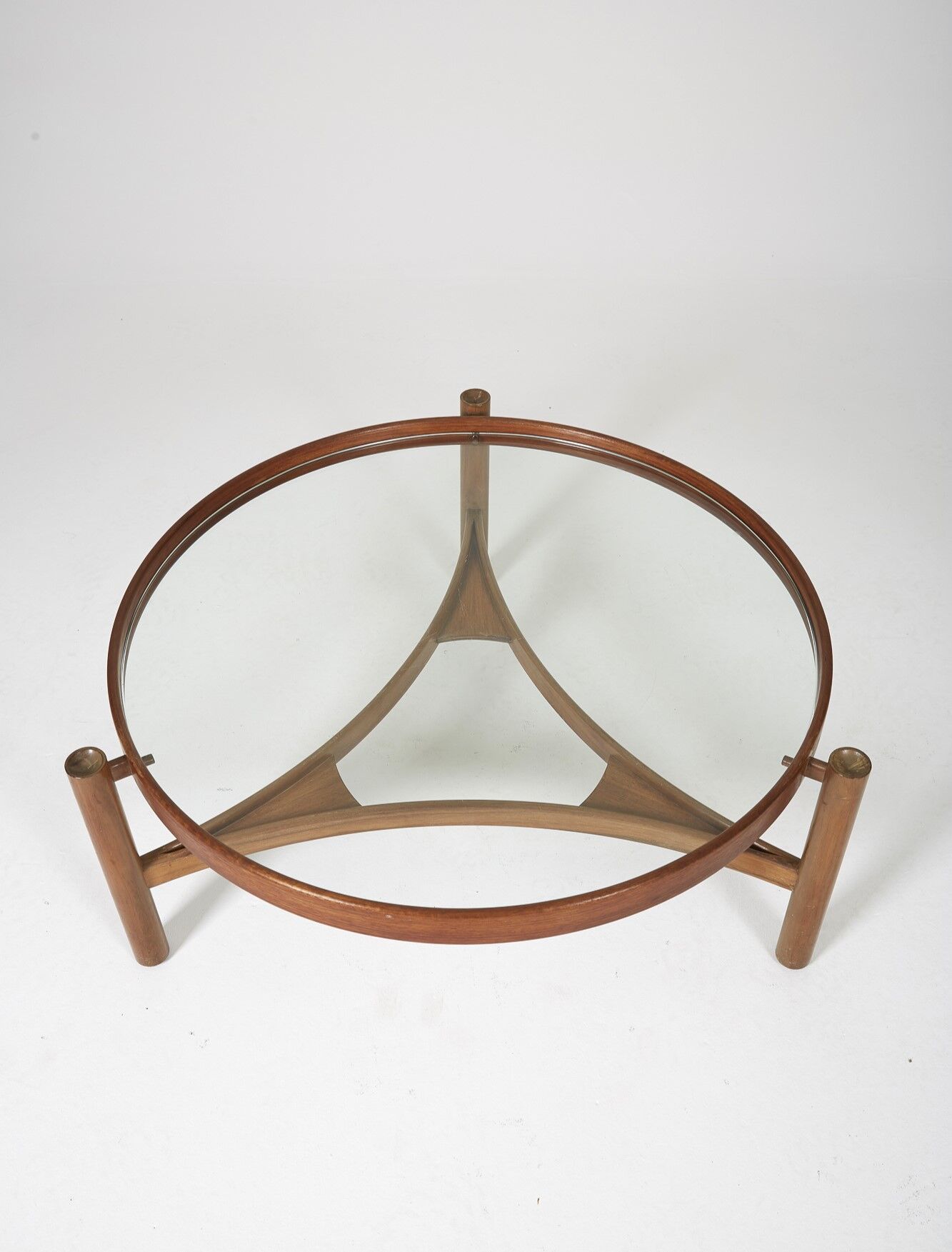 Round coffee table 775 Gianfranco Frattini Cassina 1960s