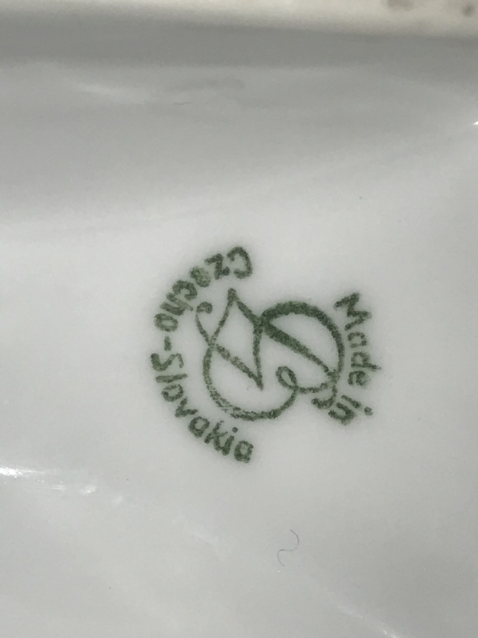 Duo cafetière et sucrier en porcelaine Made in Slovakia