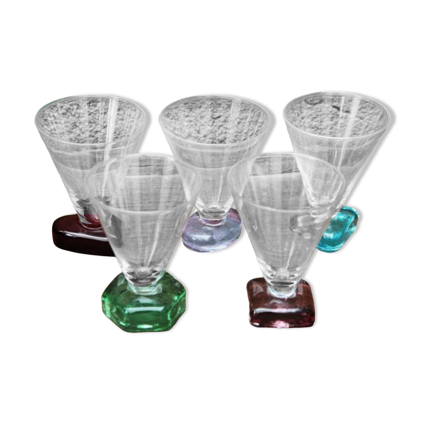 Set of 5 designer wine glasses, colored feet