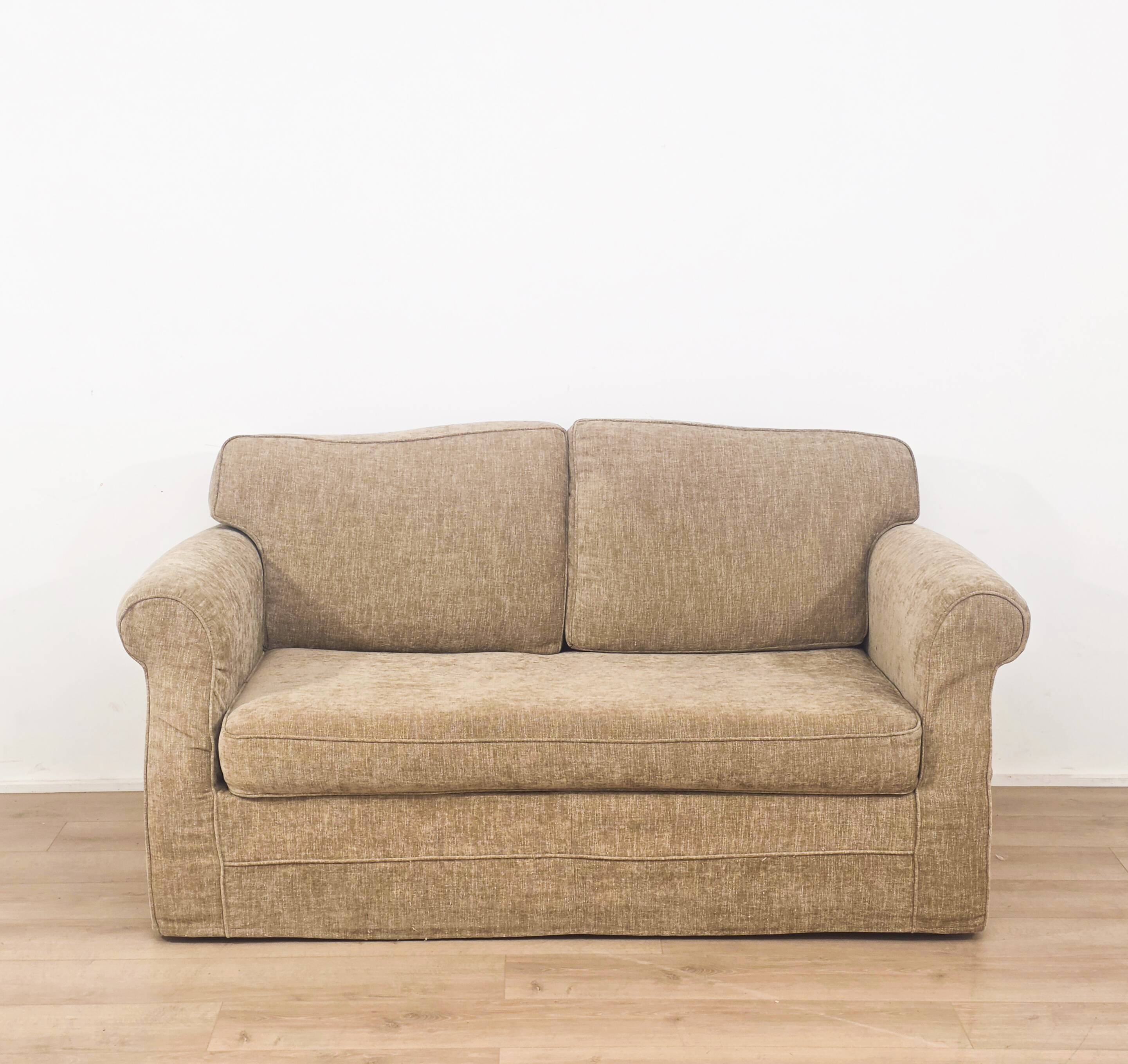 Beige fabric two-seater sofa – Cottage chic spirit and timeless comfort