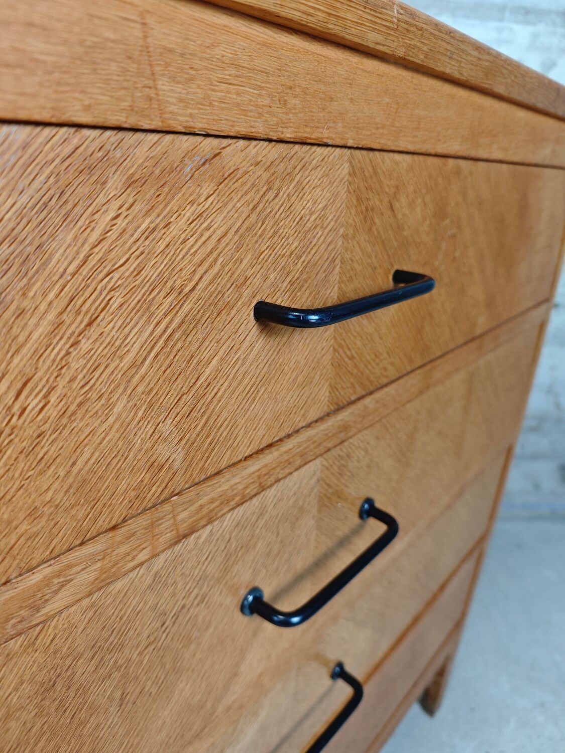 Vintage chest of drawers