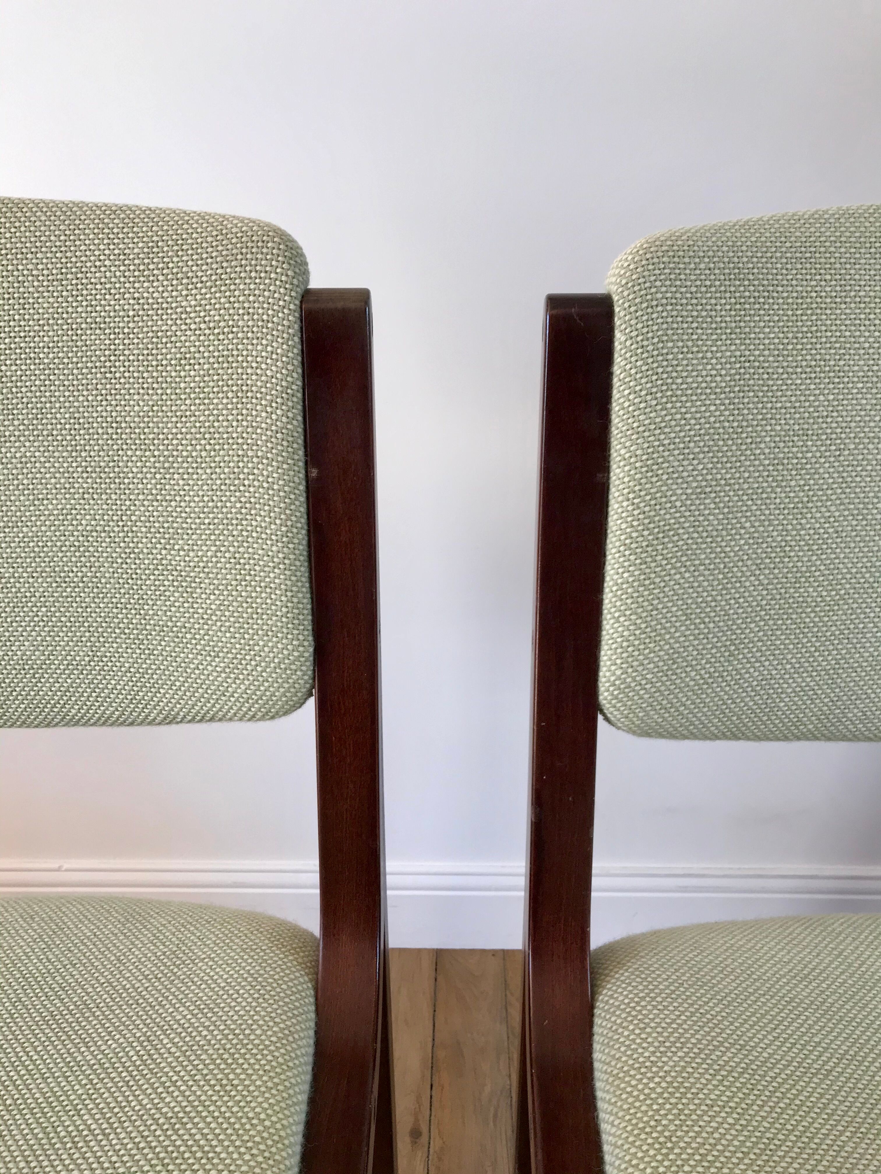 Pair of wooden armchairs and green and ecru fabrics 70s