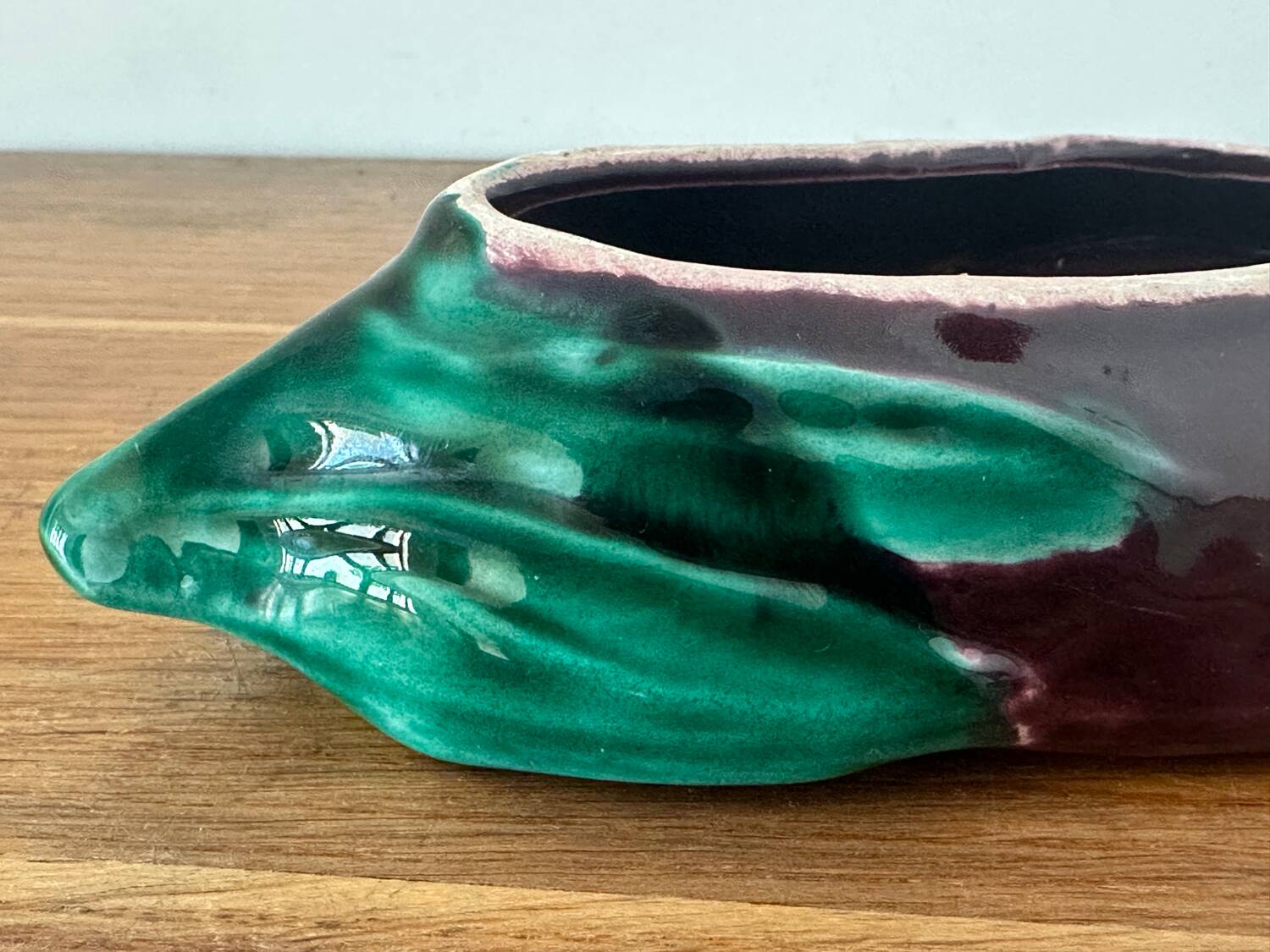 Old Vallauris aubergine ceramic vintage empty pocket bowl