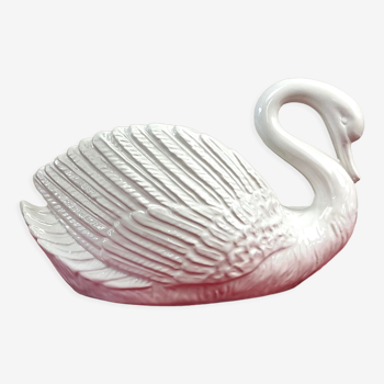 White swan pot cover