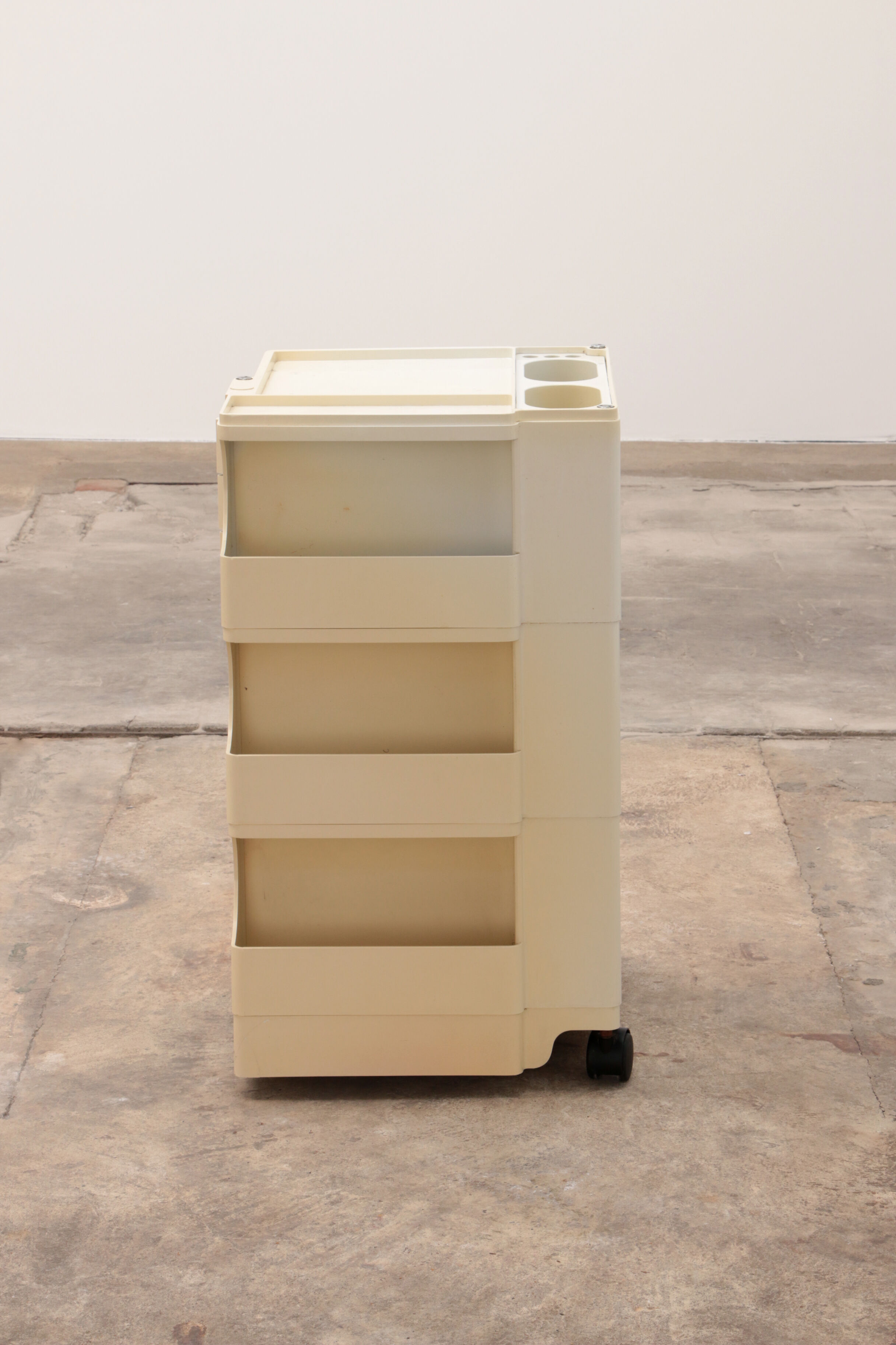 Space Age white Joe Colombo 'Boby' storage trolley, 1970s