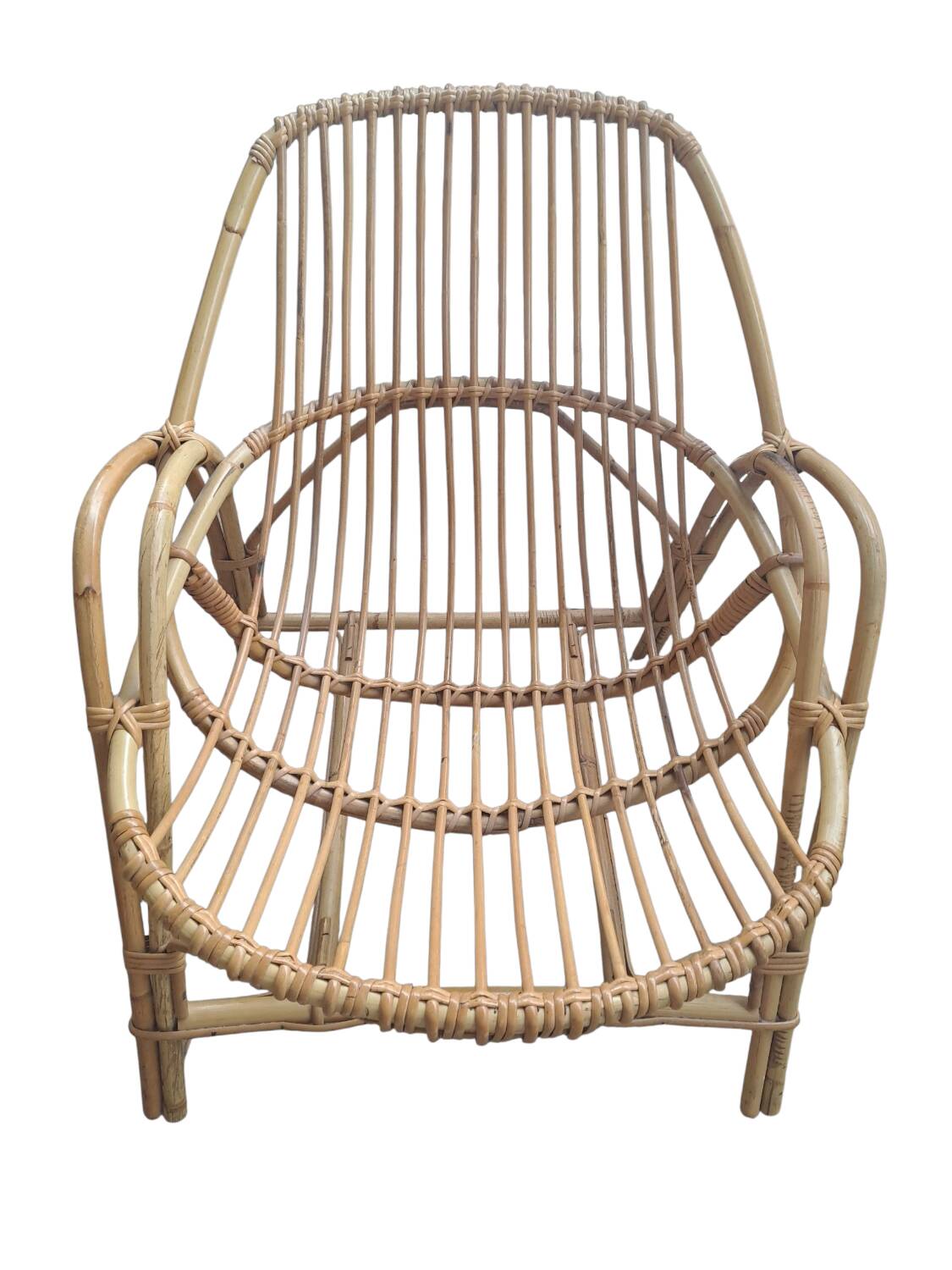 2 rattan armchairs