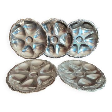 Lot de 5 assiettes  huîtres  métal