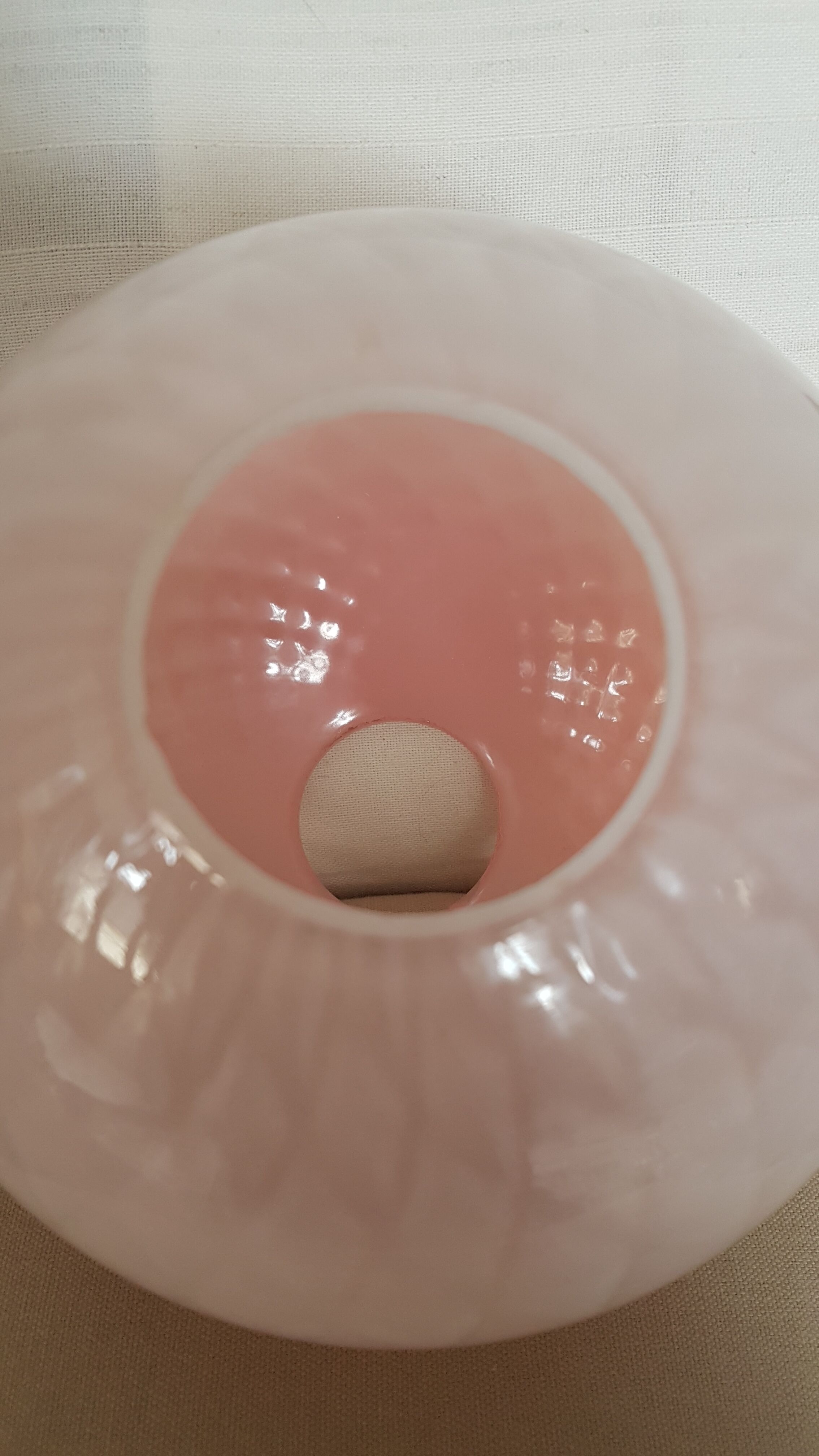 Globe en verre rose pour lustre ou lampe