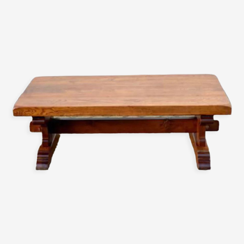 Table basse monastique