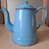 Enamelled sheet metal coffee maker