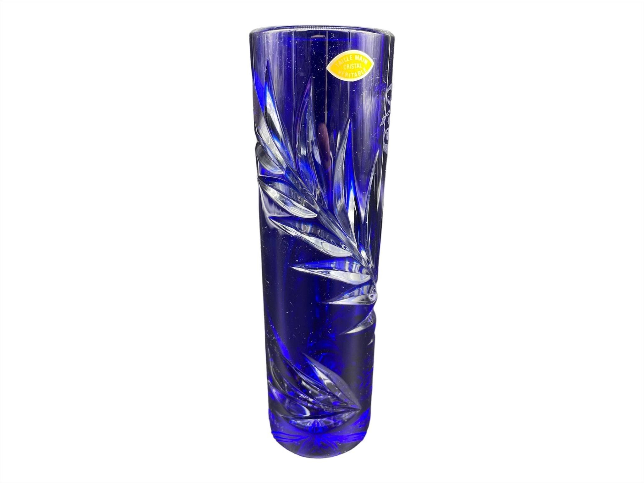 Soliflore vase, tubular, blue crystal, foliage decoration, encrypted, label, hand cut, flowers