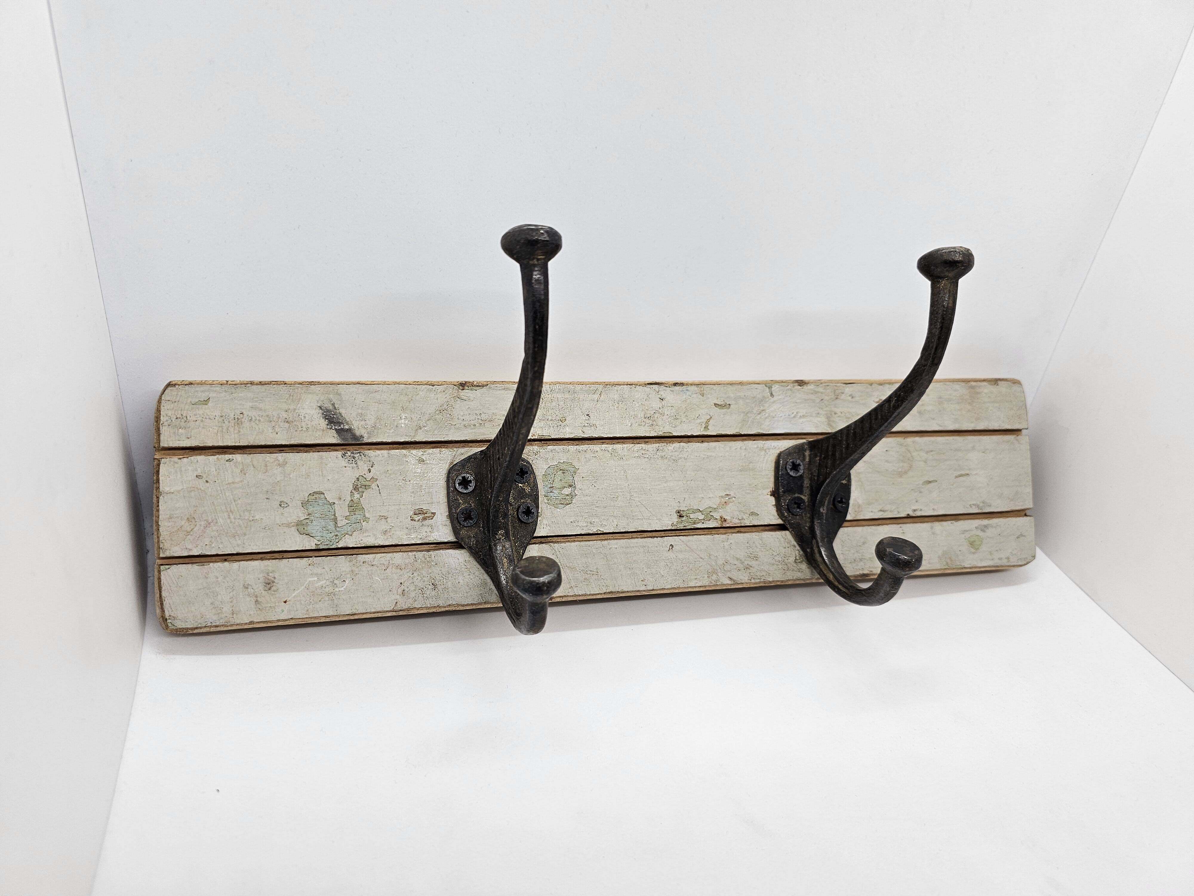 Solid teak coat hook with 2 double cast iron hooks