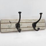 Solid teak coat hook with 2 double cast iron hooks