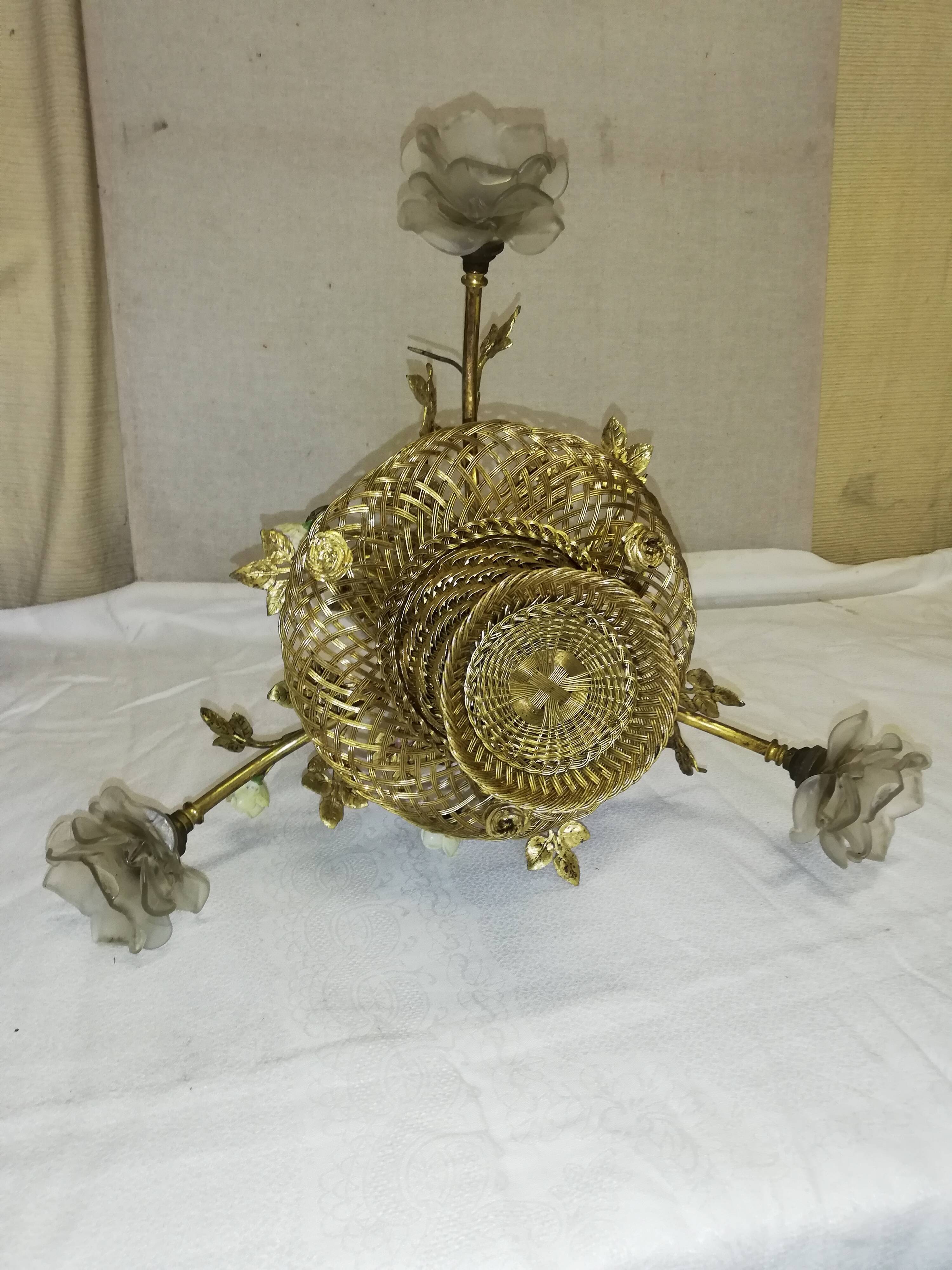 Lustre corbeille Louis XVI en bronze