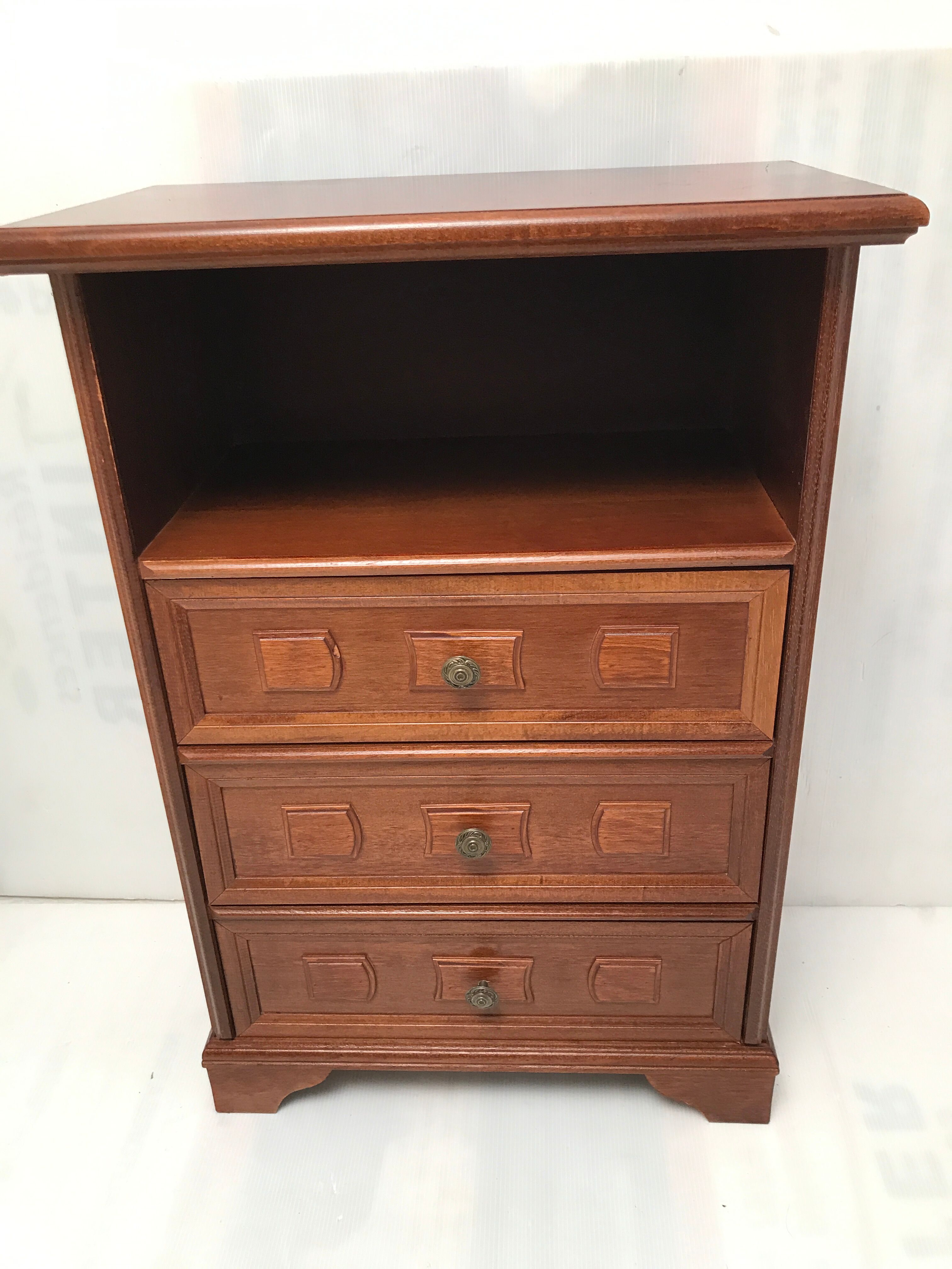 Petit meuble chevet style anglais vintage