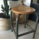 Paire de tabourets industriels