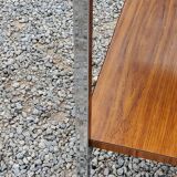 Desserte roulante design des années 70 en métal chromé et doubles plateaux placage formica bois