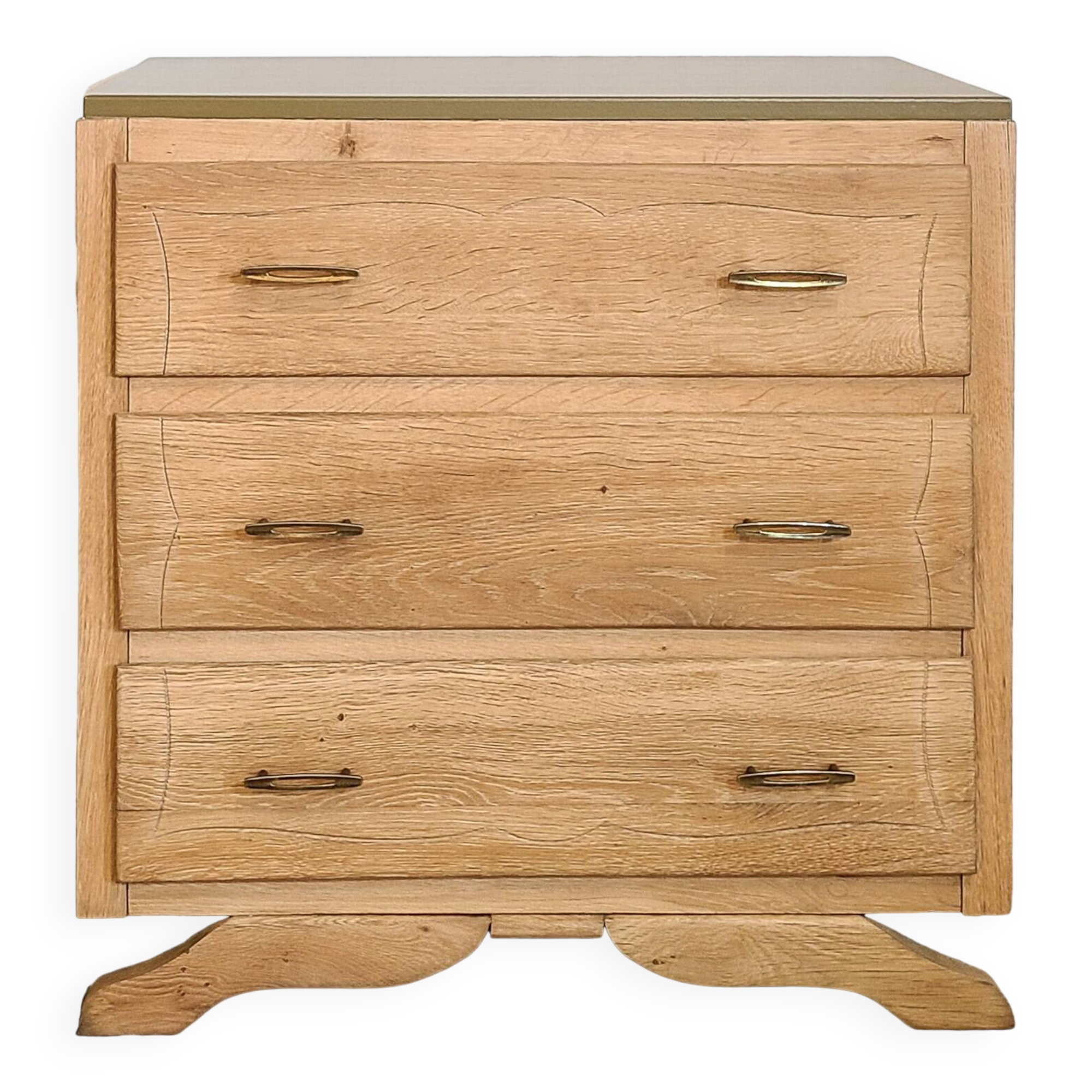 Moustache leg commode