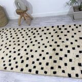 Handmade wool berber rug 276 x 157 cm