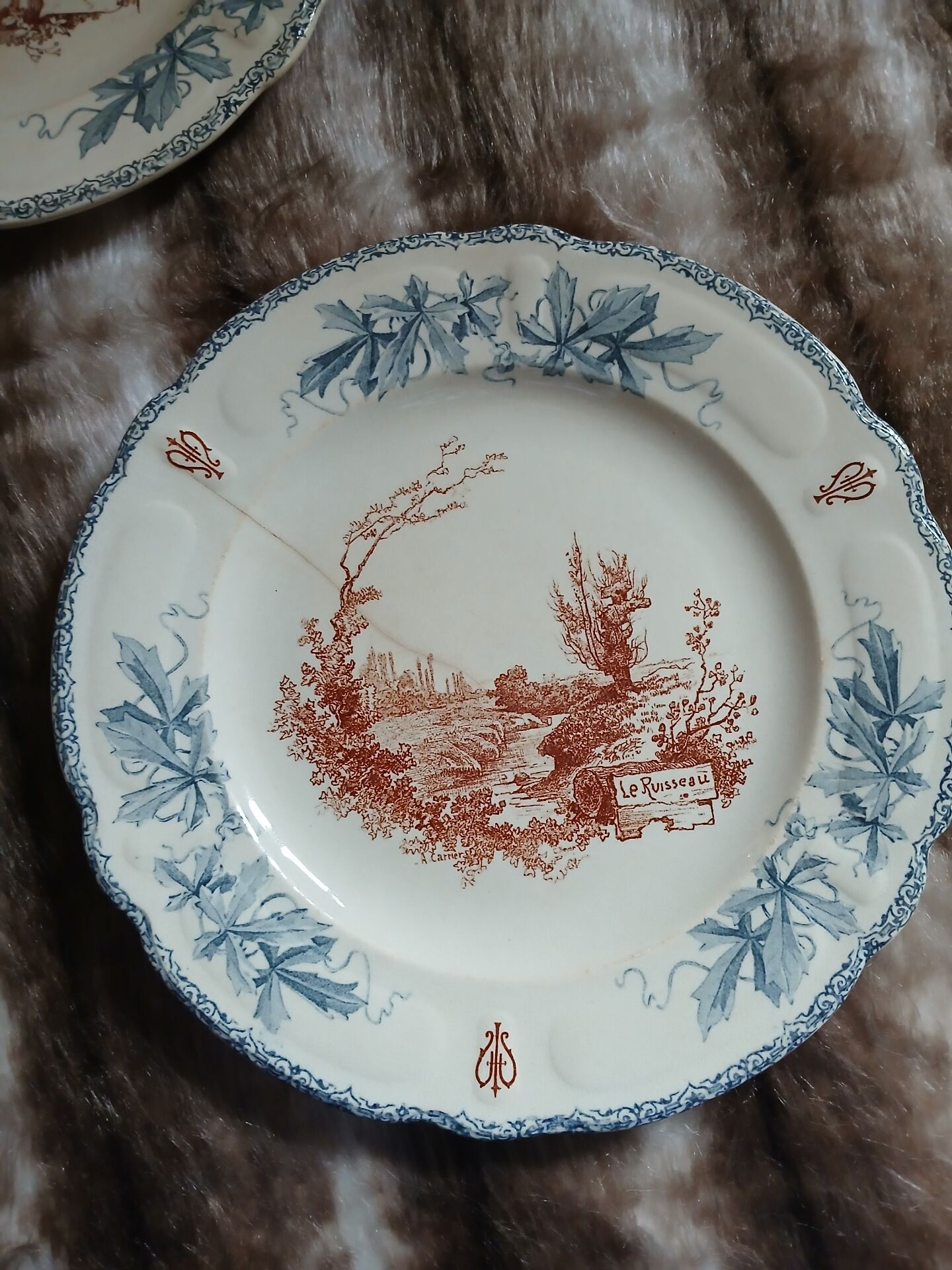 10 antique flat plates "Louis XIII" Choisy le Roi