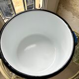 Vintage pot in enamelled sheet metal