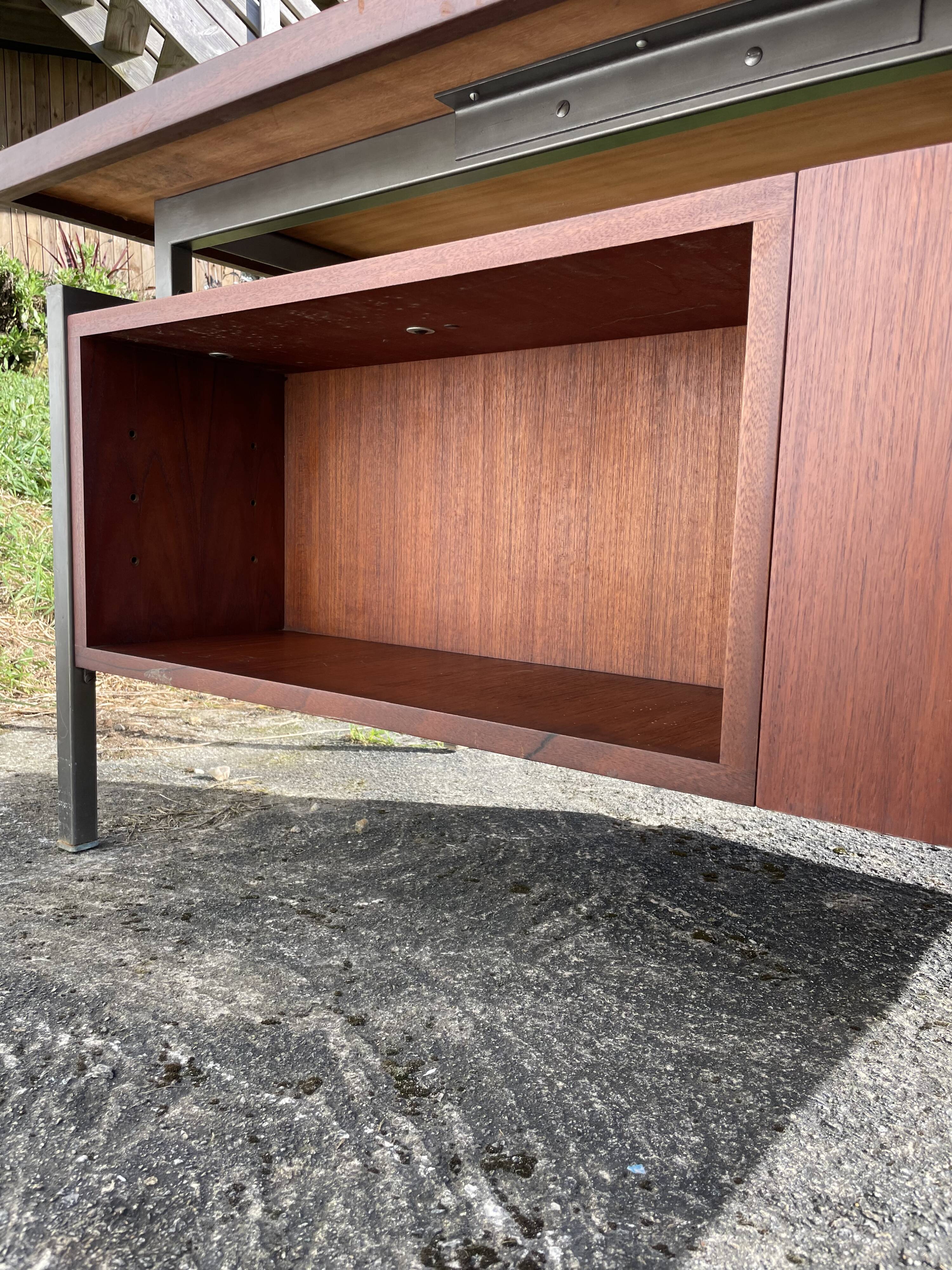 George Frydman Office