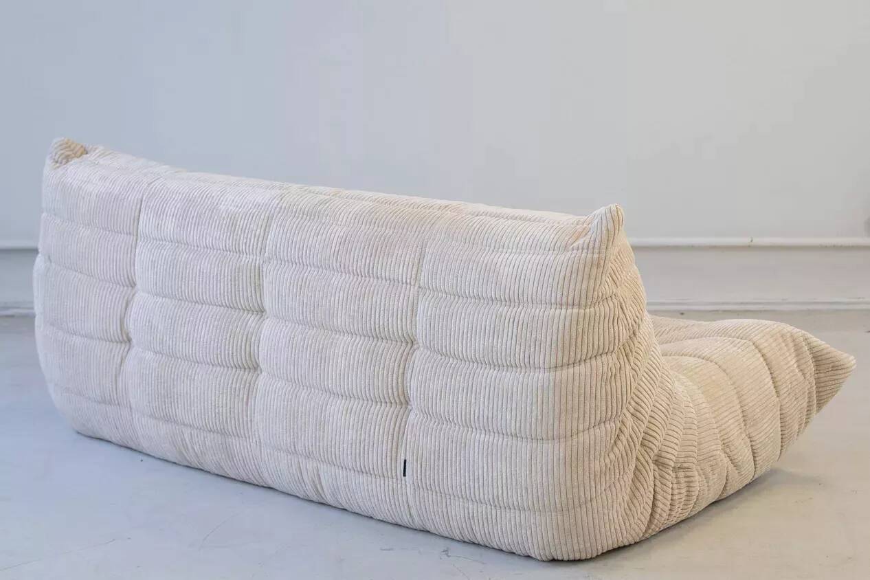 Canapé Togo conçu par Michel Ducaroy en 1973