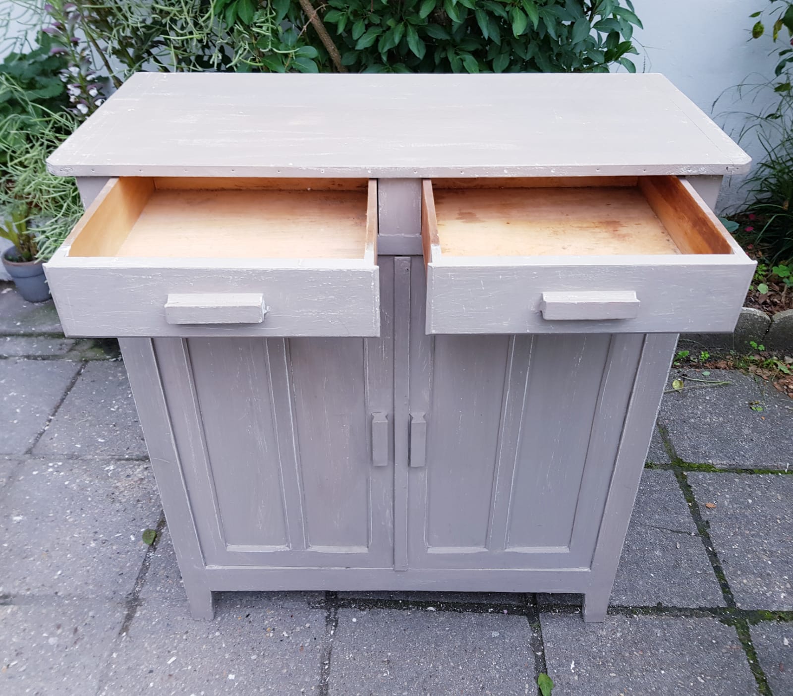 Parisian buffet 1950