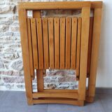 Folding chairs