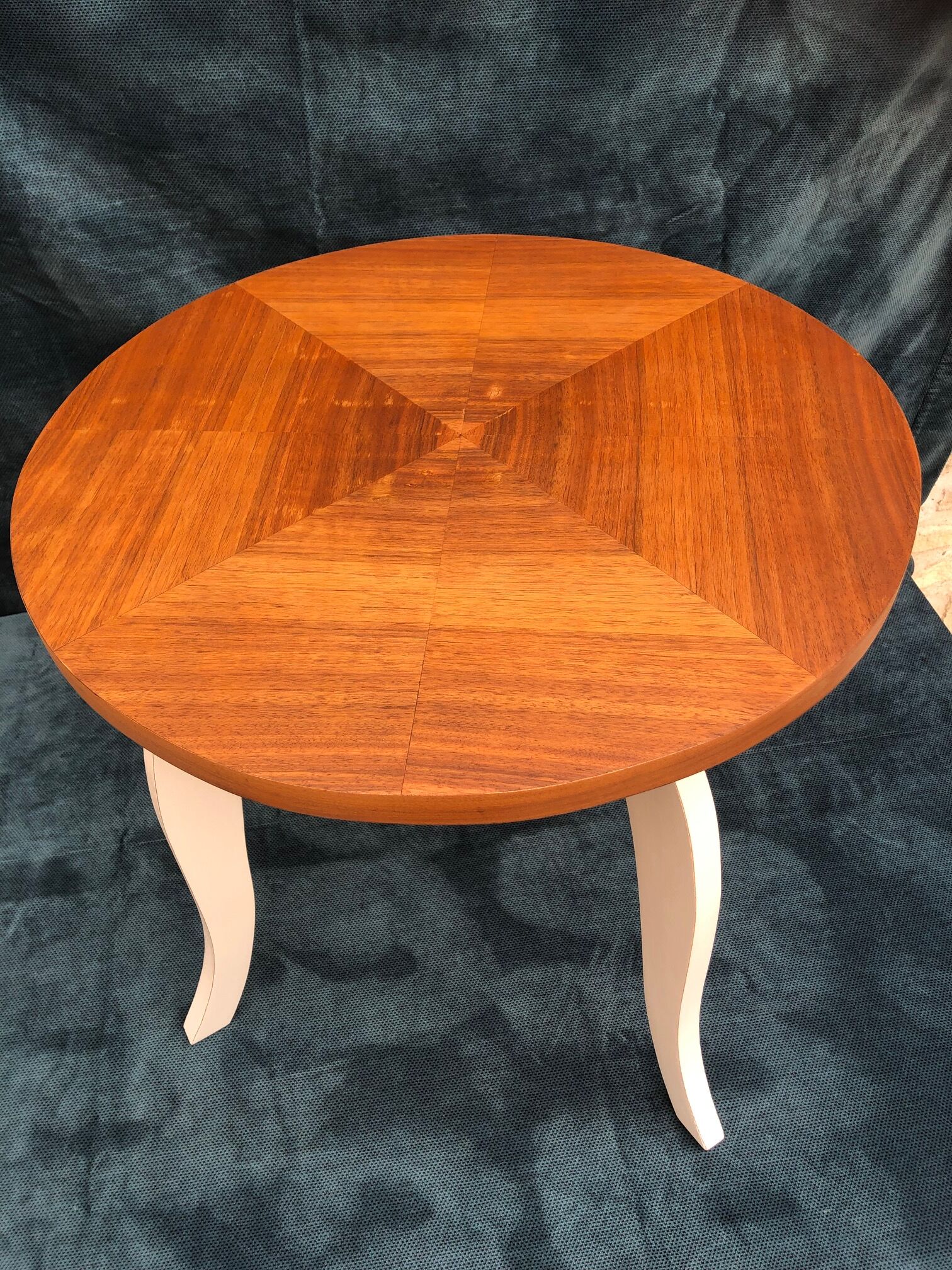 White Art Deco side table