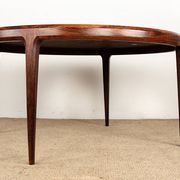 Danish round rosewood coffee table model 283 by Johannes Andersen.