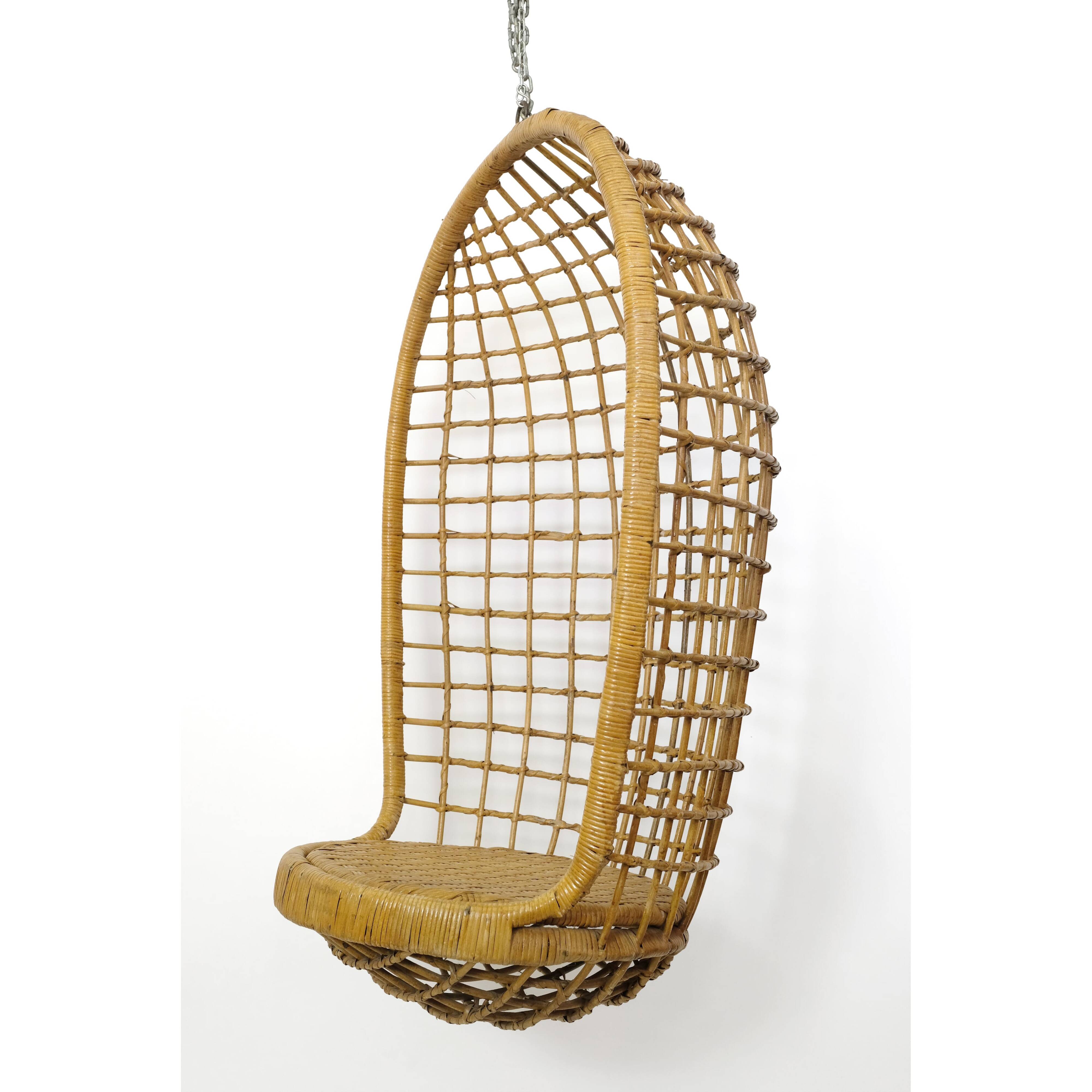 Hanging cocoon chair from the 60s-70s