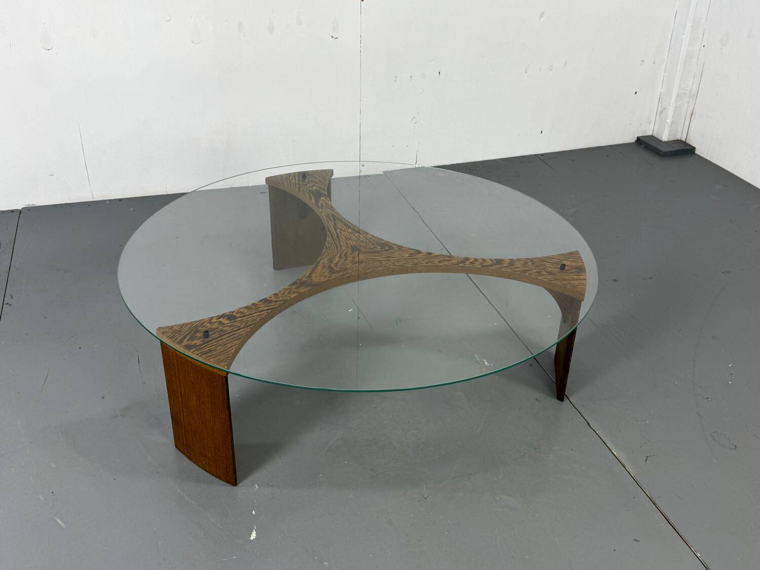 Mid-Century Modernist Wenge and Glass Round Coffee Table, 1970s