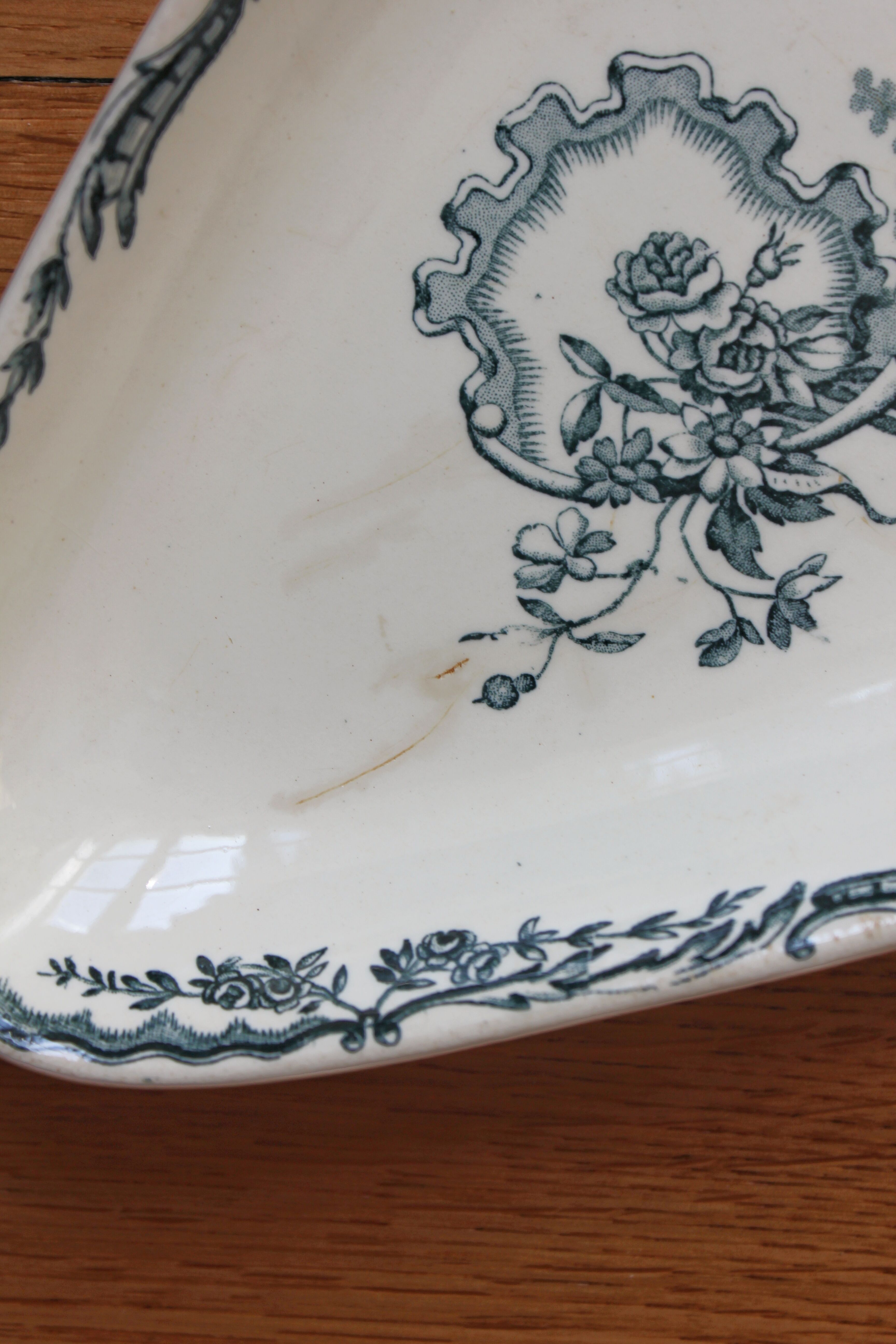 Small ramekin in iron earthenware "Trianon" model from Salins