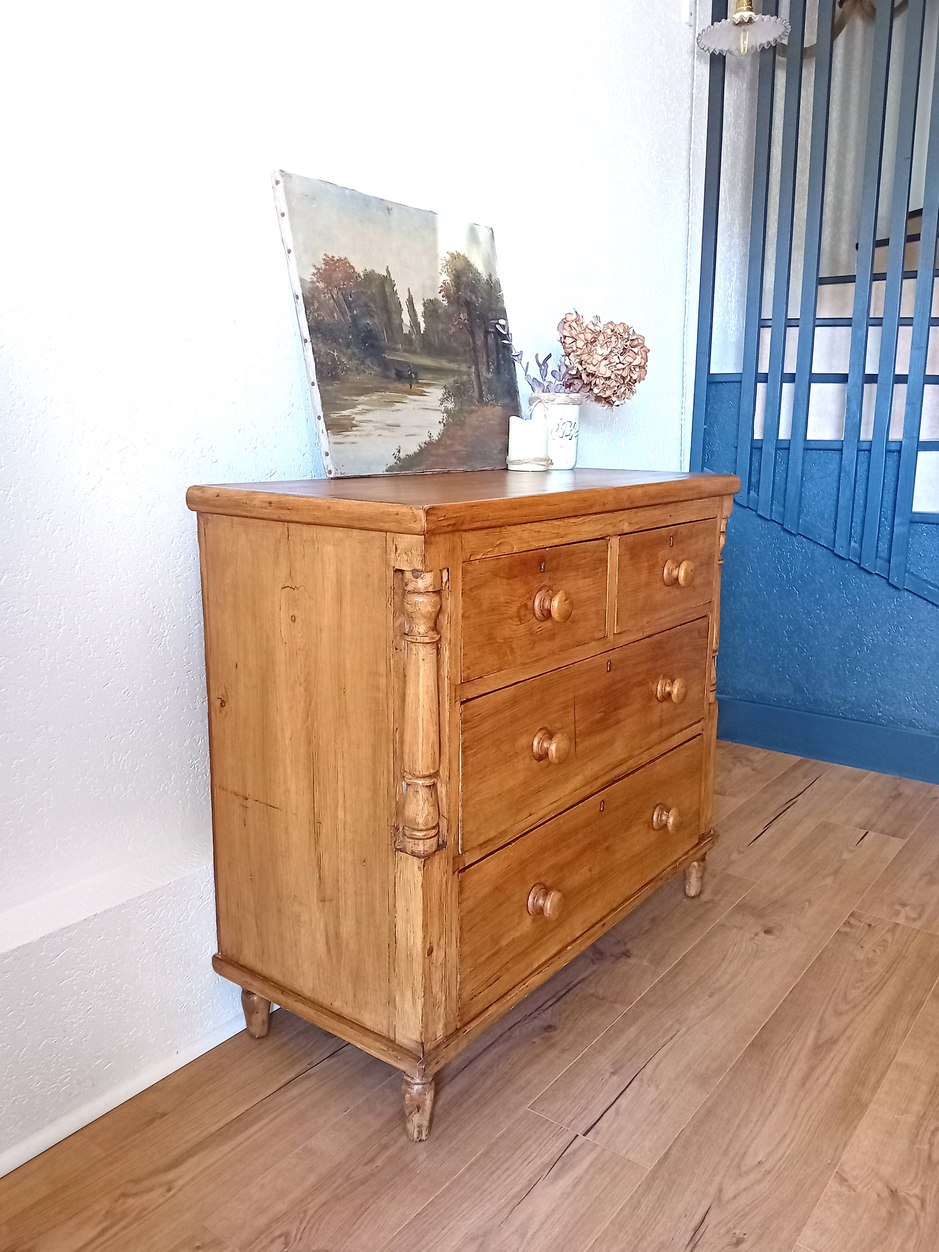 Commode anglaise