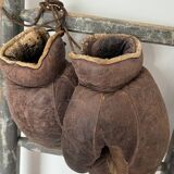 Ancienne paire de gants de boxe en cuir