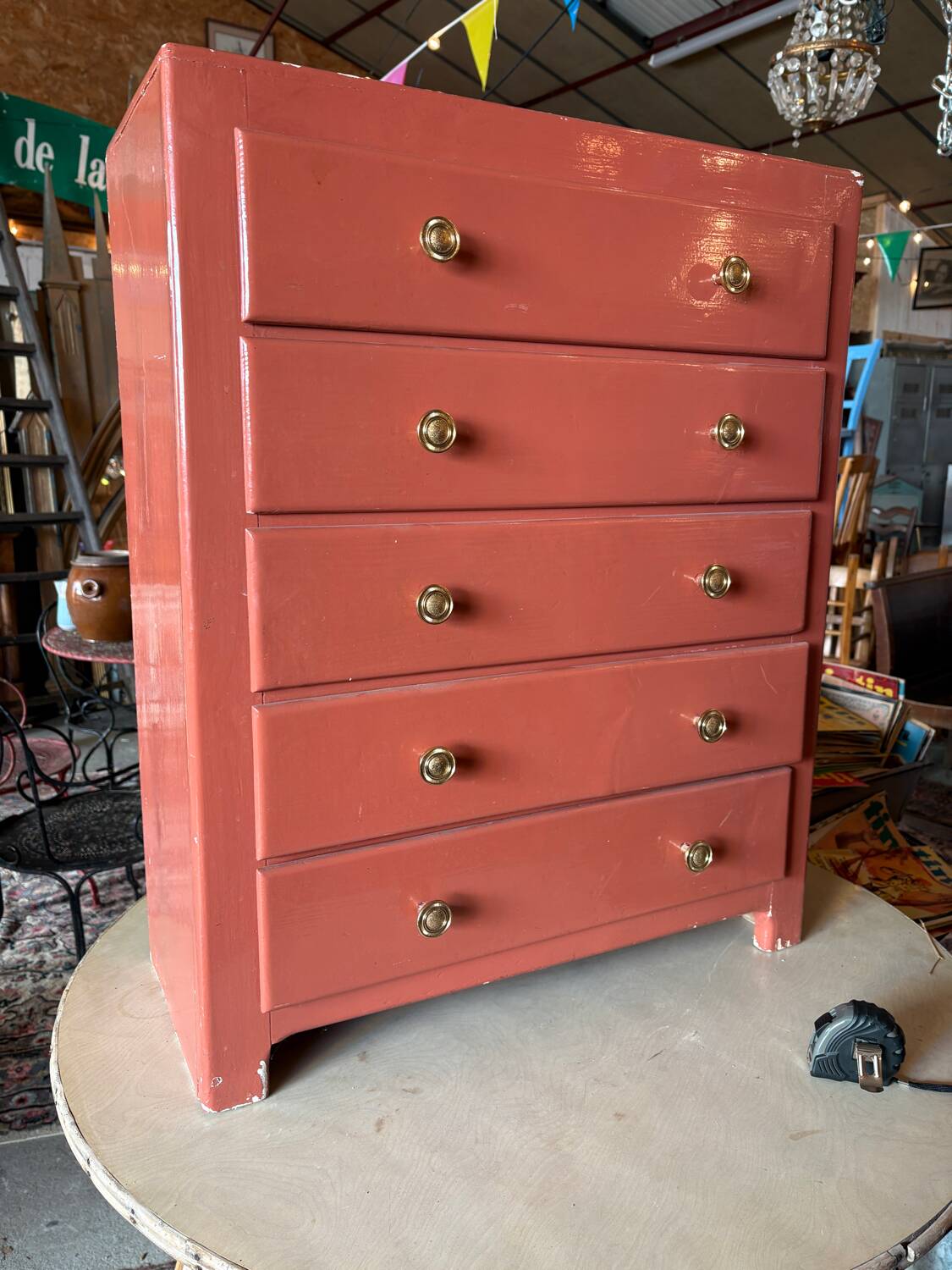 Small drawer chest
