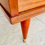 Vintage teak chest of drawers with 4 drawers, circa 1960s/1970s.