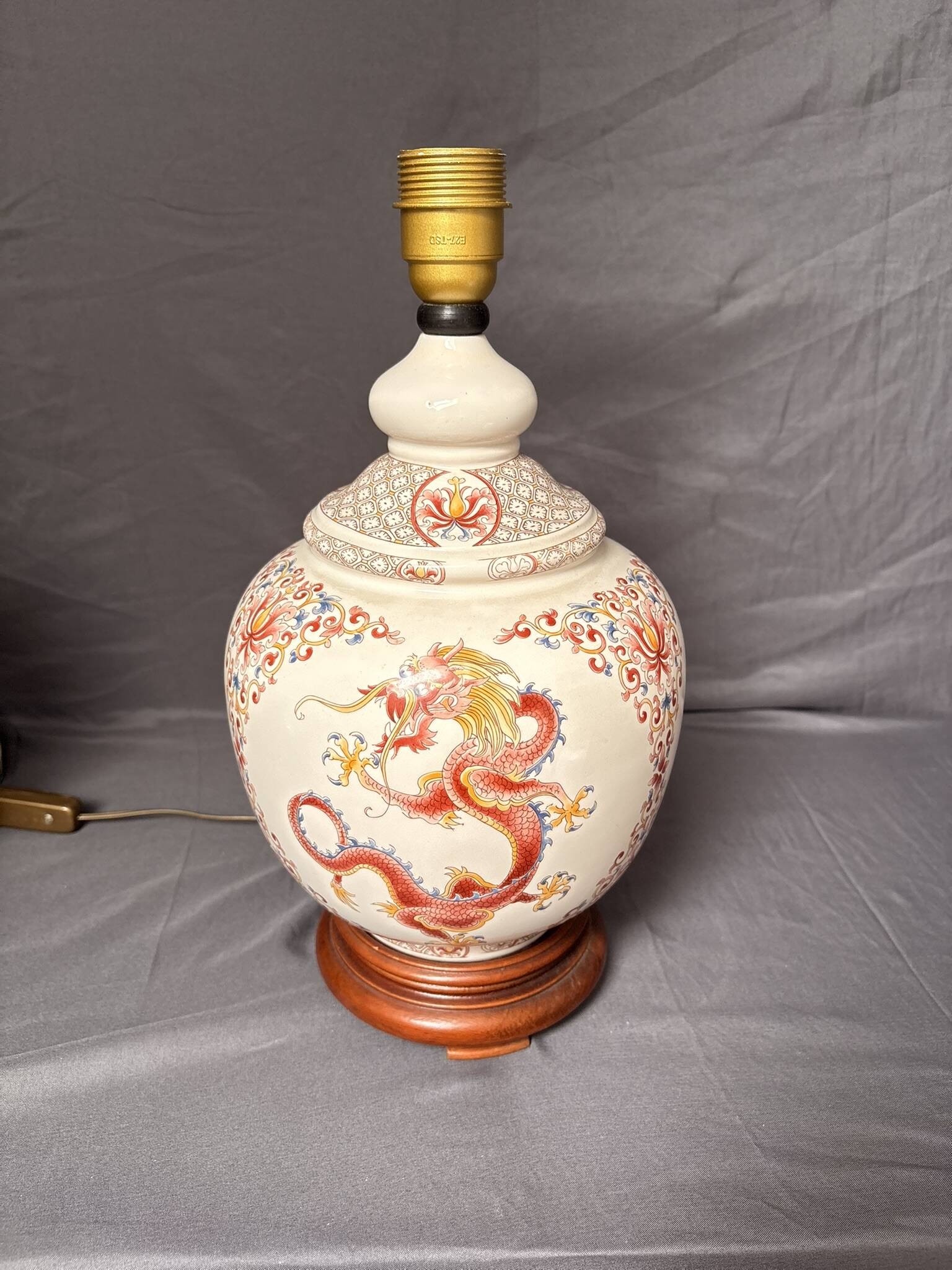Ancient Dragon Imperial Red Porcelain Lamp Base China 37cm