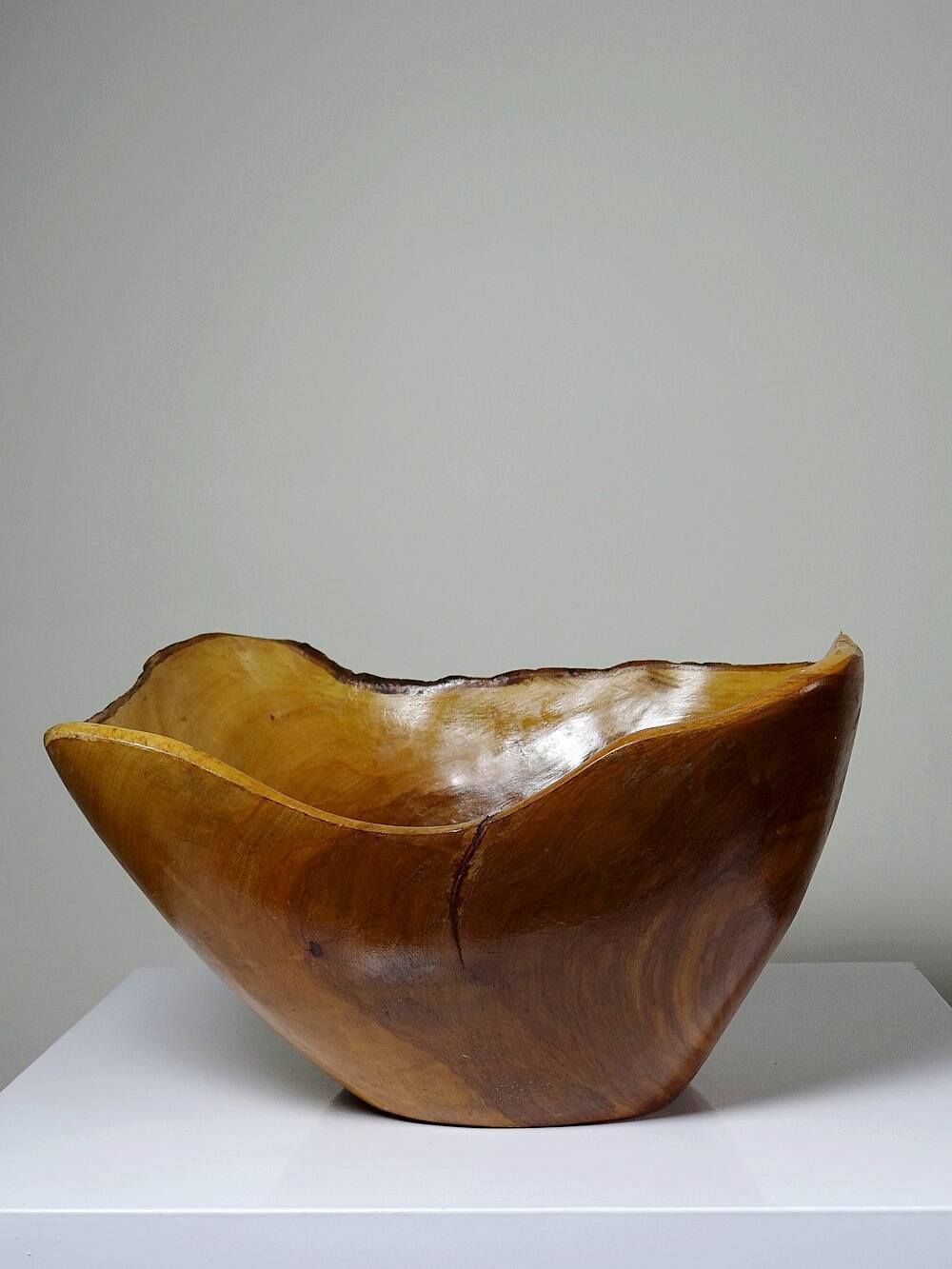 Large olive wood bowl Riviera brutalist craftsmanship circa 1950