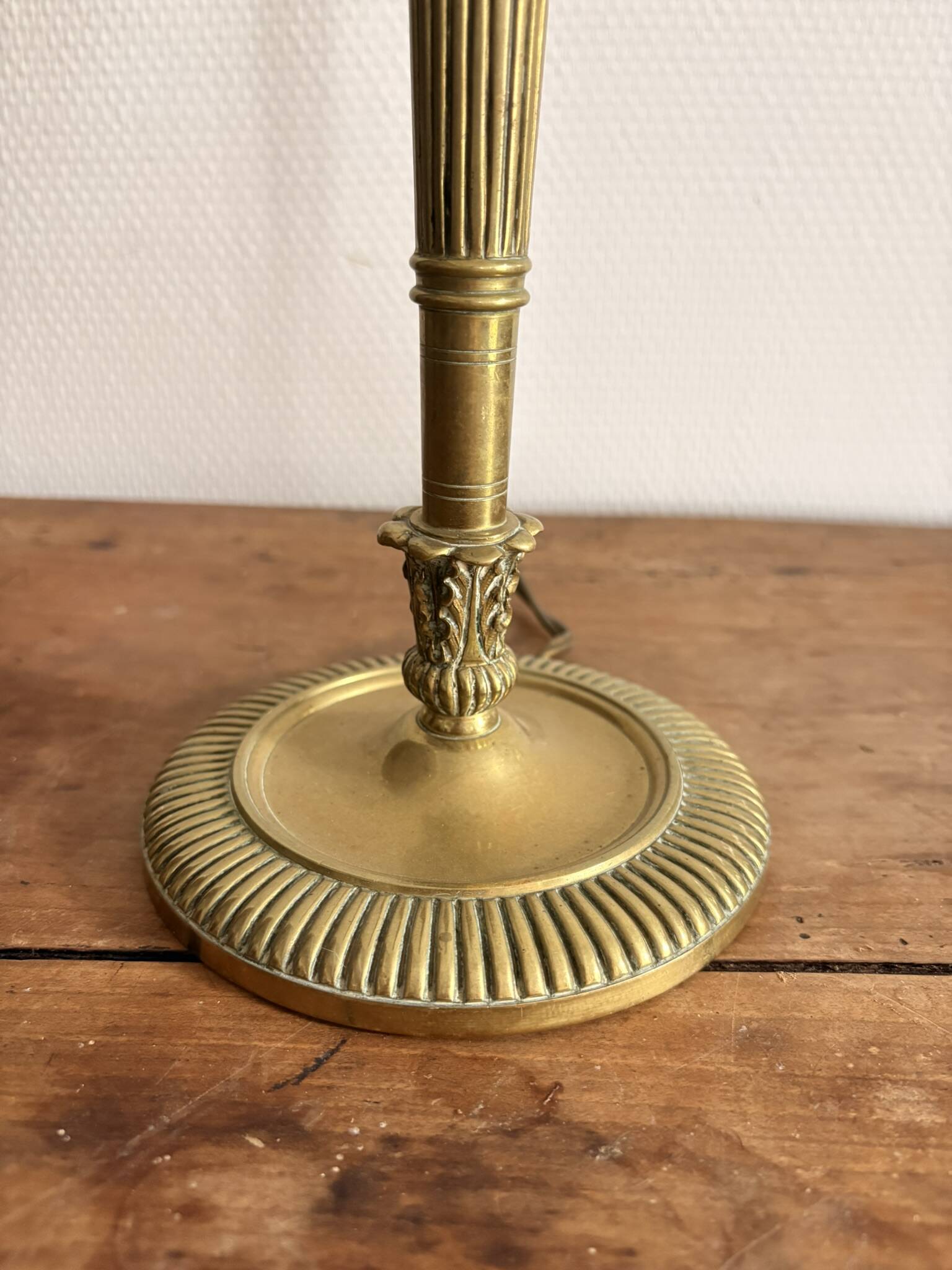 Antique Column Torchère Lamp Brass Chiseled Louis XVI Style