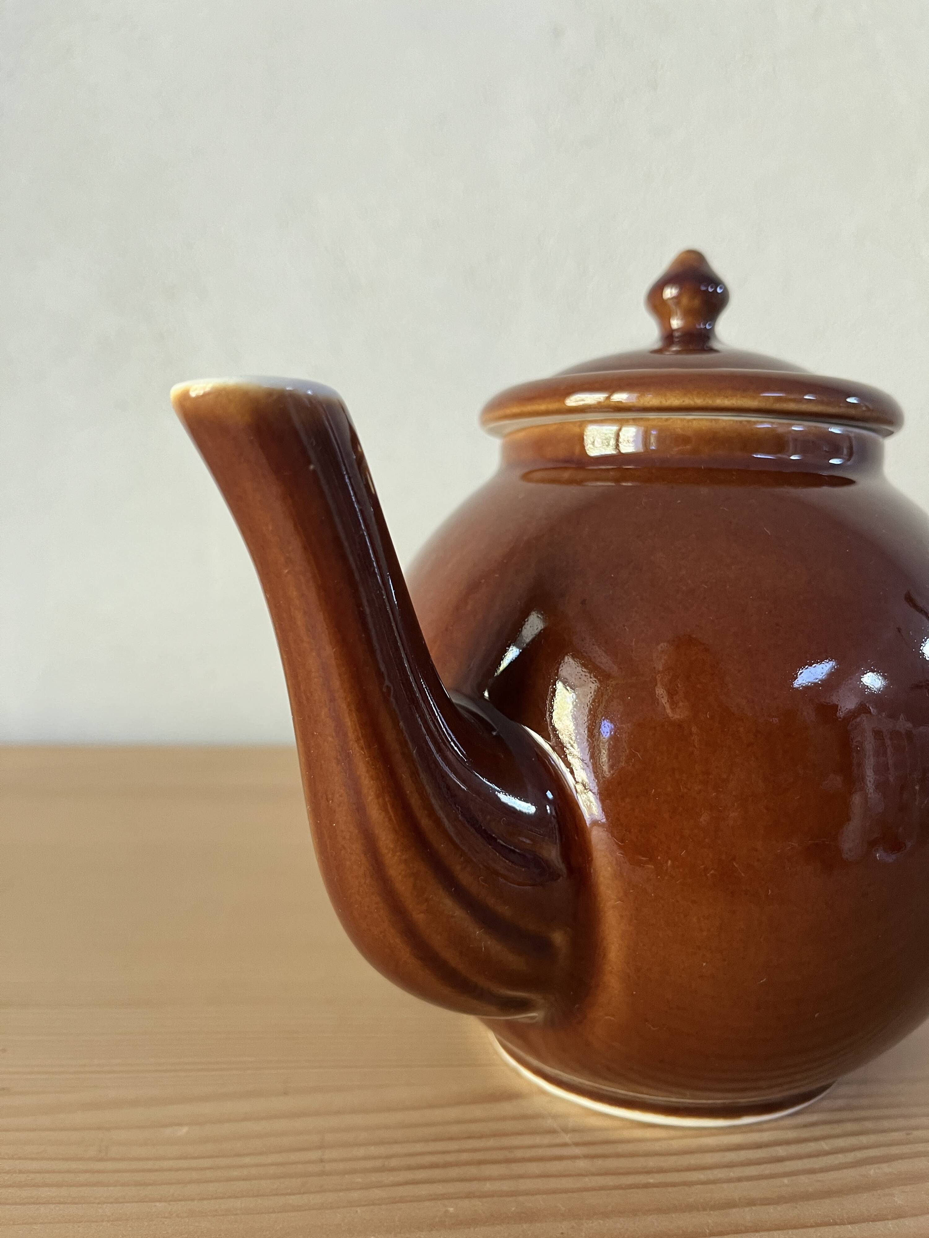 Large bistro teapot with infuser