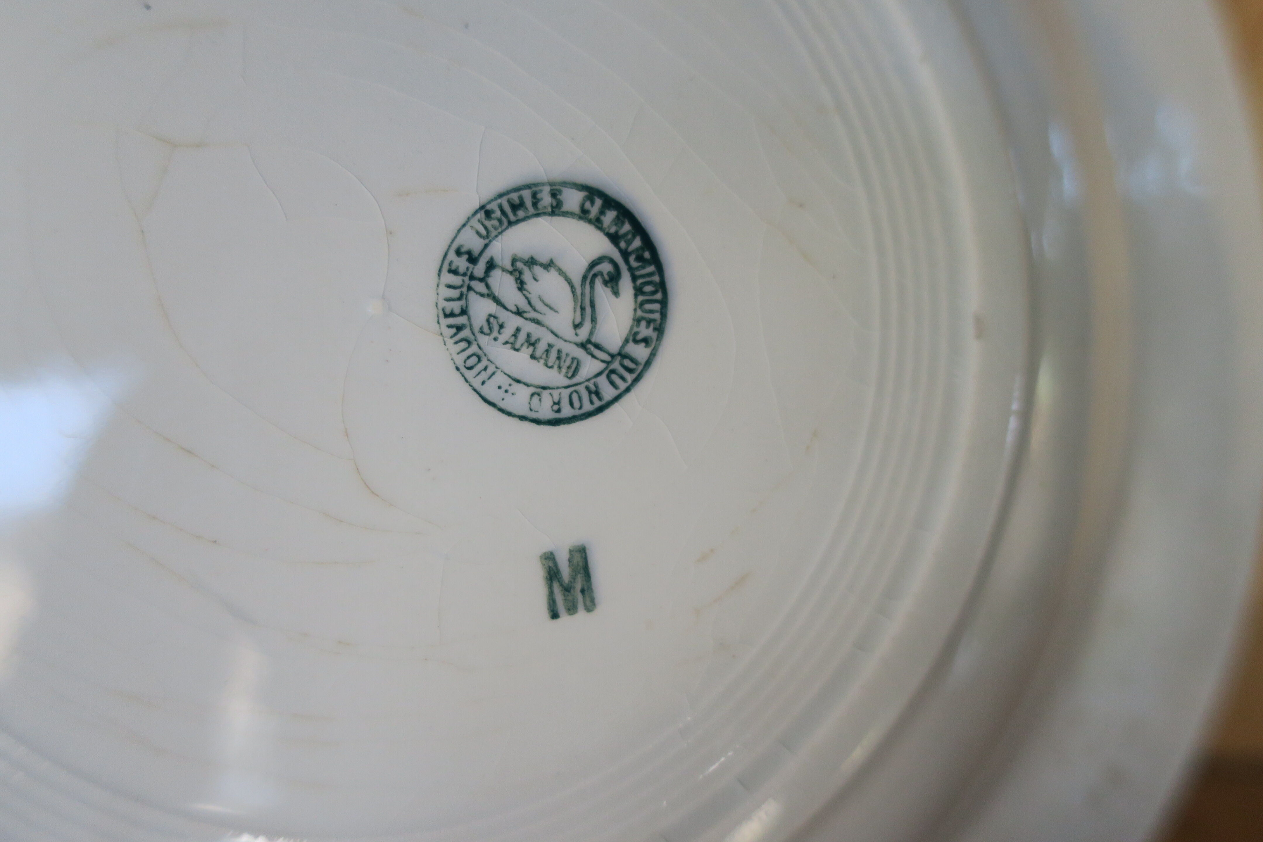 6 St Amand hollow plates