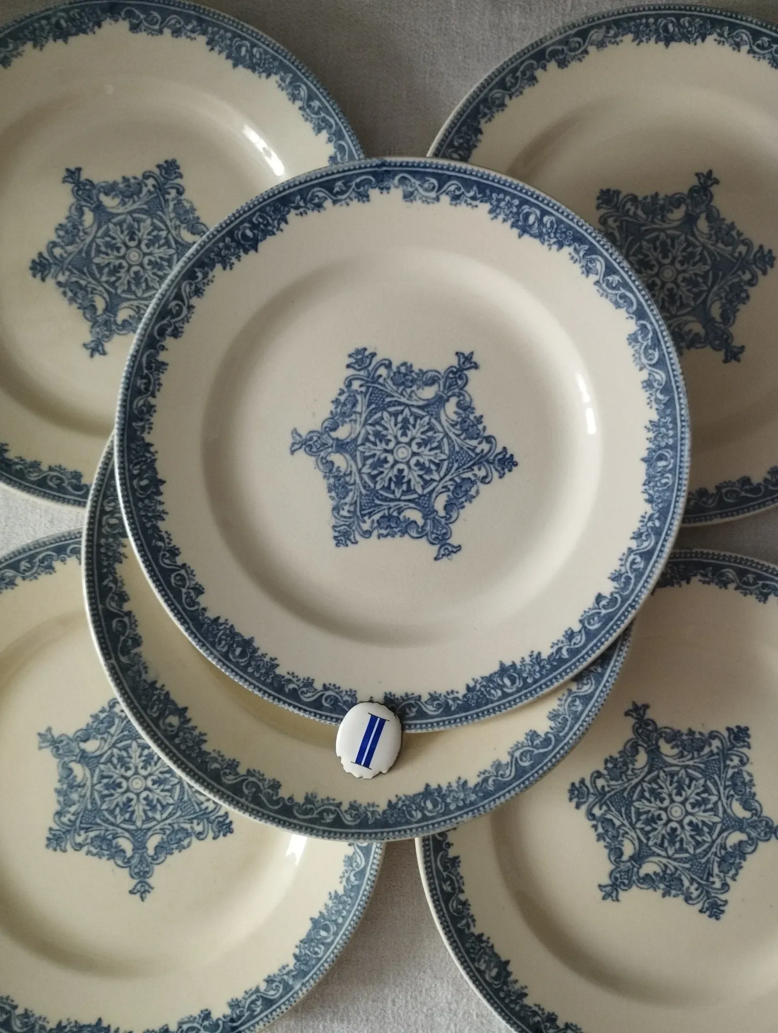 6 dessert plates ironstone J. Vieillard Bordeaux "Garland"